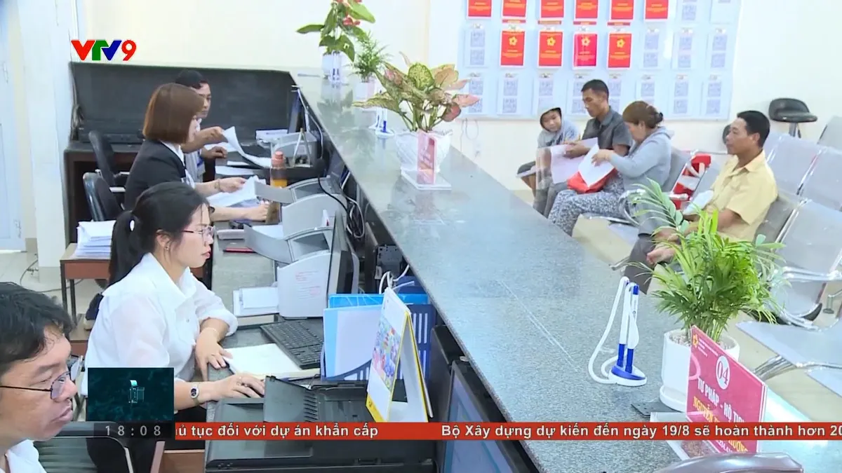 Tập trung hoàn thành cắt giảm, đơn giản hóa thủ tục hành chính, điều kiện kinh doanh - Ảnh 1.