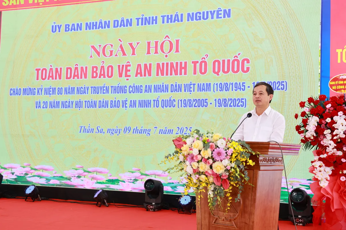 Xây dựng thế trận an ninh nhân dân vững chắc chính là nền tảng đảm bảo ổn định chính trị, phát triển kinh tế - xã hội - Ảnh 3.