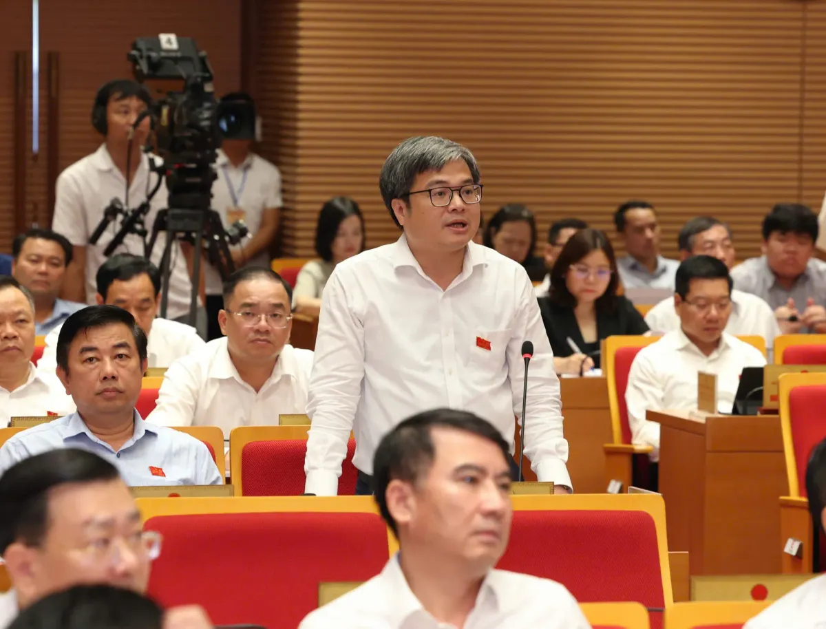 Phấn đấu hoàn thành công tác GPMB đường Vành đai 1, đoạn Hoàng Cầu - Voi Phục trong quý IV/2025- Ảnh 4. Phấn đấu hoàn thành công tác GPMB đường Vành đai 1, đoạn Hoàng Cầu - Voi Phục trong quý IV/2025- Ảnh 4.