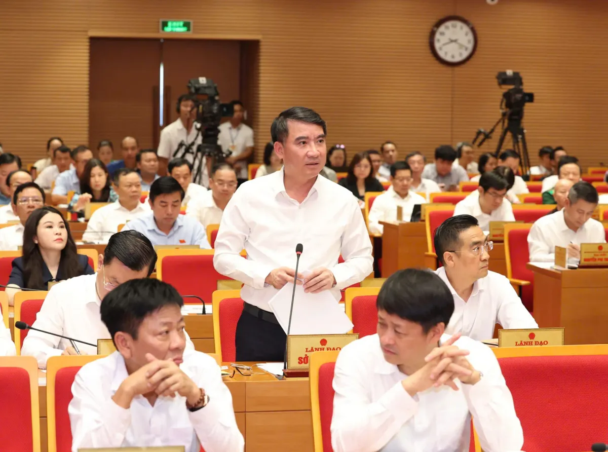 Phấn đấu hoàn thành công tác GPMB đường Vành đai 1, đoạn Hoàng Cầu - Voi Phục trong quý IV/2025- Ảnh 3. Phấn đấu hoàn thành công tác GPMB đường Vành đai 1, đoạn Hoàng Cầu - Voi Phục trong quý IV/2025- Ảnh 3.