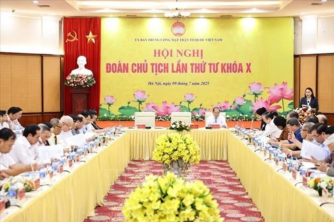 Giới thiệu nhân sự tham gia Ủy ban, Đoàn Chủ tịch, Phó Chủ tịch Ủy ban Trung ương MTTQ Việt Nam khóa X- Ảnh 1. Giới thiệu nhân sự tham gia Ủy ban, Đoàn Chủ tịch, Phó Chủ tịch Ủy ban Trung ương MTTQ Việt Nam khóa X- Ảnh 1.