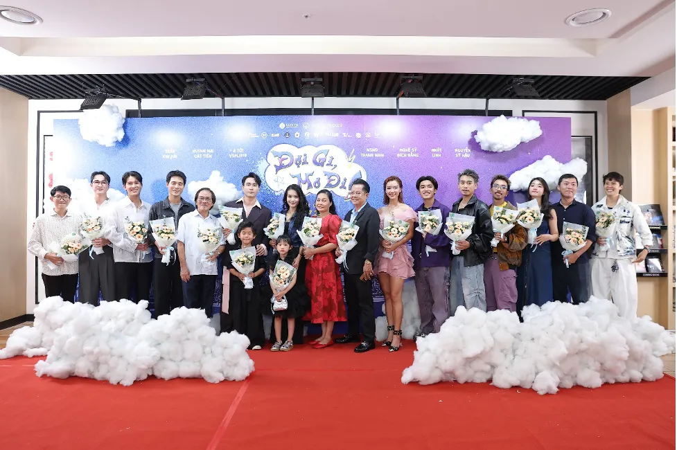  Đợi Gì, Mơ Đi!: Món "lạ miệng" của điện ảnh Việt trong tháng 7 này - Ảnh 1.