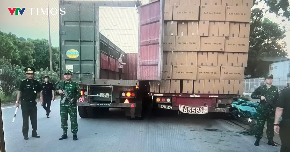 BĐBP Lào Cai triệt phá đường dây vận chuyển số lượng lớn vàng bạc qua biên giới - Ảnh 1.