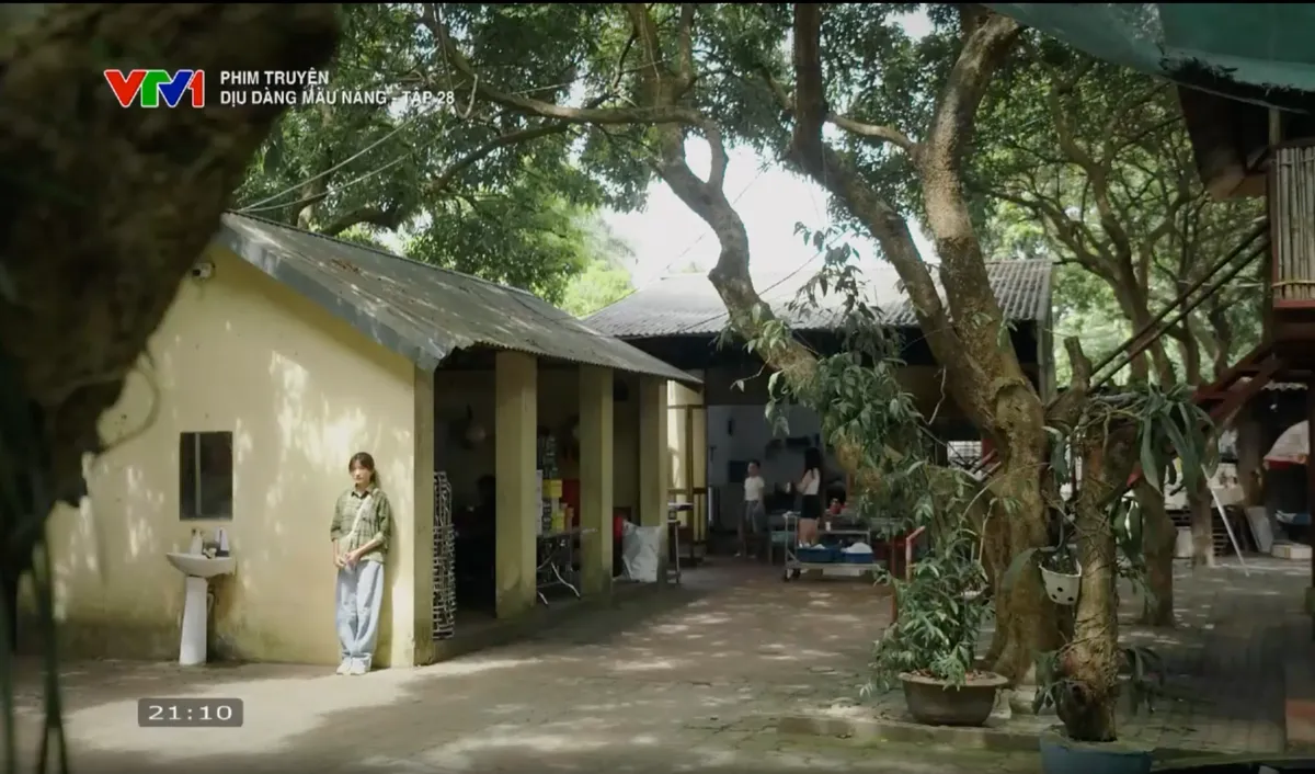 Dịu dàng màu nắng – Tập 28: Xuân phát hiện em gái nói dối trượt đại học - Ảnh 2.
