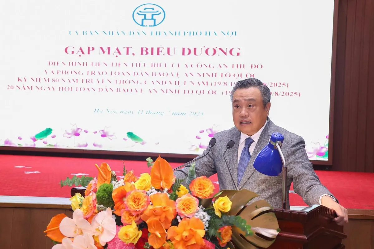 Hà Nội gặp mặt, biểu dương các điển hình tiên tiến trong lực lượng Công an Thủ đô- Ảnh 2. Hà Nội gặp mặt, biểu dương các điển hình tiên tiến trong lực lượng Công an Thủ đô- Ảnh 2.