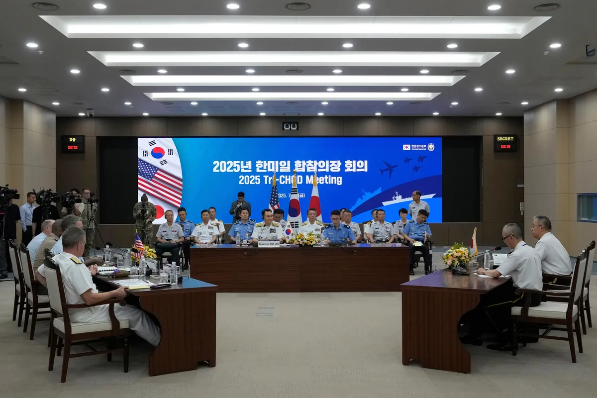 Mỹ - Nhật Bản - Hàn Quốc thảo luận về chính sách thuế và an ninh khu vực- Ảnh 1. Mỹ - Nhật Bản - Hàn Quốc thảo luận về chính sách thuế và an ninh khu vực- Ảnh 1.