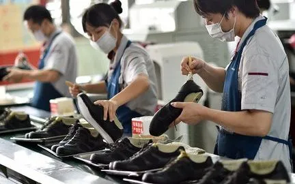 6 tháng đầu năm 2025, xuất khẩu da giày Việt Nam đã thu về gần 14 tỷ USD