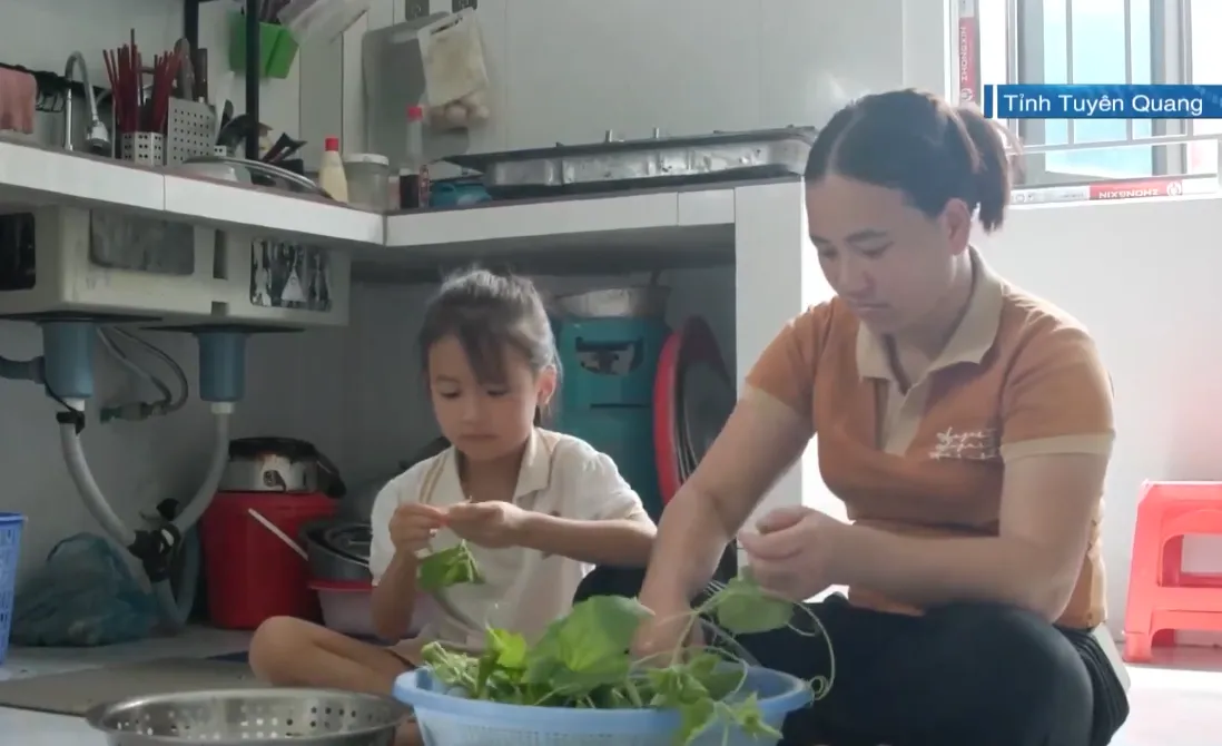 Tái định cư cho người dân bị ảnh hưởng mưa lũ ở Tuyên Quang - Ảnh 1.