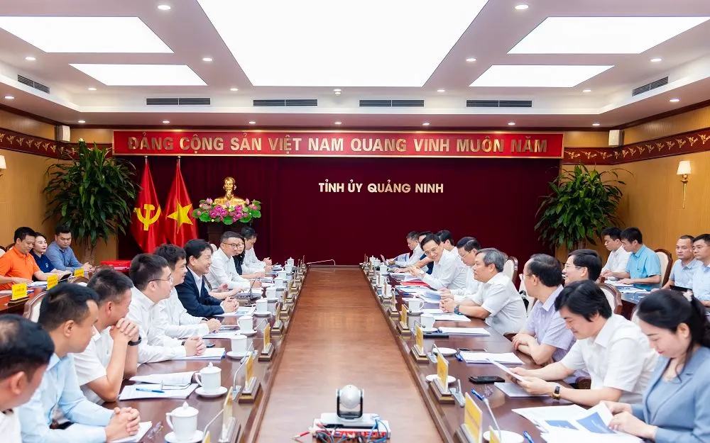 Quảng Ninh bắt tay chiến lược, hiện thực hóa Bộ tứ Nghị quyết, kiến tạo mô hình chính quyền số kiểu mẫu Quảng Ninh bắt tay chiến lược, hiện thực hóa Bộ tứ Nghị quyết, kiến tạo mô hình chính quyền số kiểu mẫu