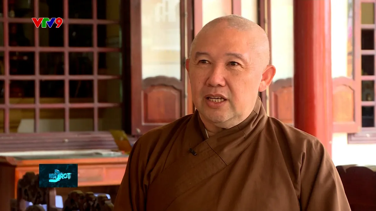 tc24h-1107-3 Thích Chơn Trí.jpg