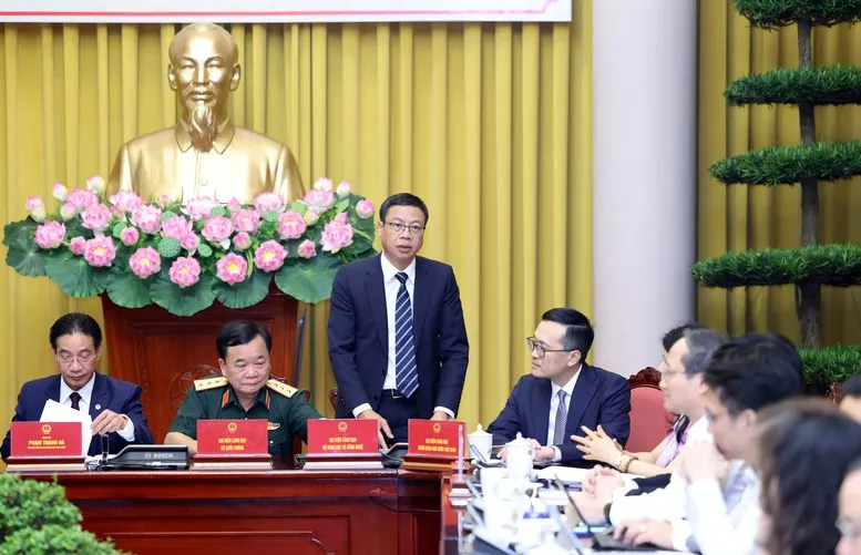 Công bố thêm 9 luật mới: Đột phá thể chế cho ngành đường sắt, năng lượng nguyên tử, công nghệ số - Ảnh 1.