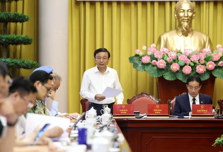 Công bố thêm 9 luật mới: Đột phá thể chế cho ngành đường sắt, năng lượng nguyên tử, công nghệ số - Ảnh 2.