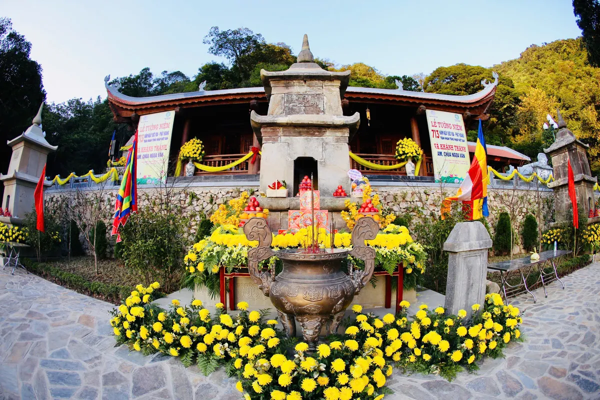 Quần thể di tích và danh thắng Yên Tử - Vĩnh Nghiêm - Côn Sơn, Kiếp Bạc được UNESCO công nhận là Di sản Thế giới- Ảnh 6. Quần thể di tích và danh thắng Yên Tử - Vĩnh Nghiêm - Côn Sơn, Kiếp Bạc được UNESCO công nhận là Di sản Thế giới- Ảnh 6.