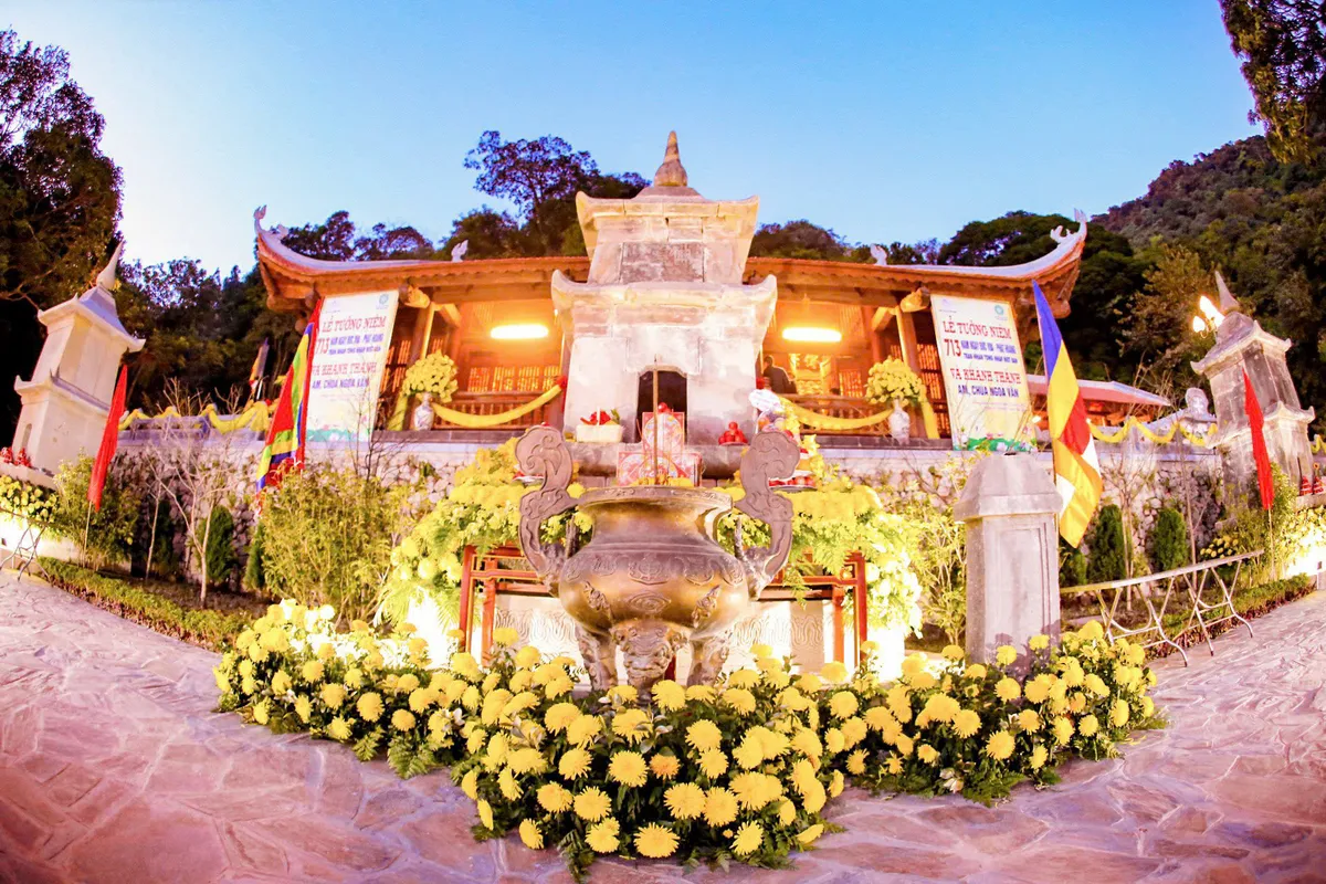 Quần thể di tích và danh thắng Yên Tử - Vĩnh Nghiêm - Côn Sơn, Kiếp Bạc được UNESCO công nhận là Di sản Thế giới- Ảnh 5. Quần thể di tích và danh thắng Yên Tử - Vĩnh Nghiêm - Côn Sơn, Kiếp Bạc được UNESCO công nhận là Di sản Thế giới- Ảnh 5.