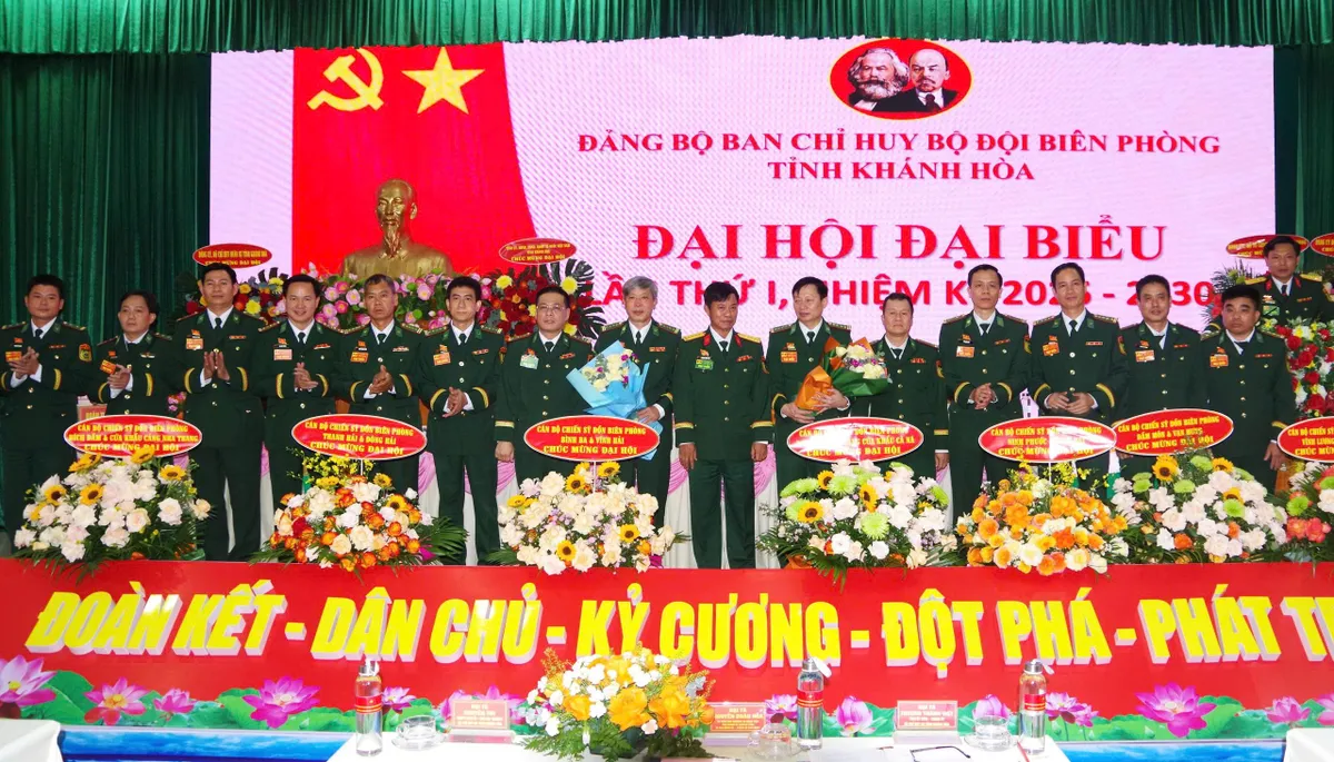 Bộ đội Biên phòng Khánh Hòa: Vững vàng bảo vệ chủ quyền, quyết liệt đấu tranh với tội phạm trên biển - Ảnh 3.