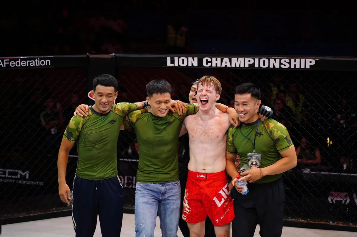 Th&agrave;nh Thoan tỏa s&aacute;ng, LION Championship 24 kh&eacute;p lại đầy bất ngờ- Ảnh 4.