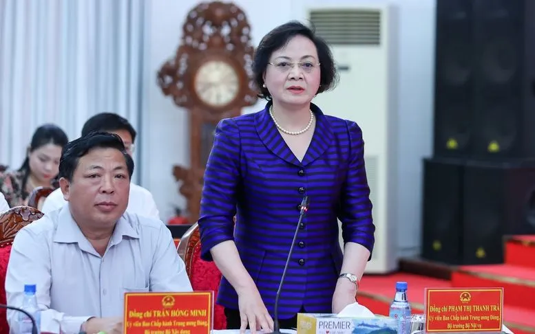 Bộ trưởng Bộ Nội vụ Phạm Thị Thanh Trà phát biểu tại Hội nghị Bộ trưởng Bộ Nội vụ Phạm Thị Thanh Trà phát biểu tại Hội nghị