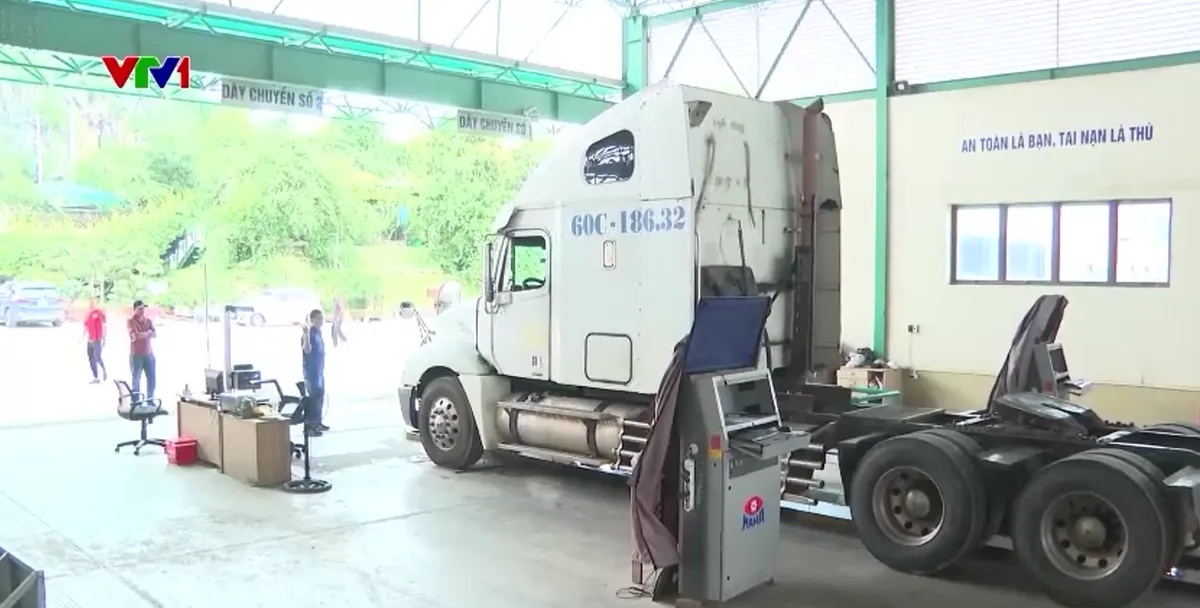 Mức phí kiểm định không còn phù hợp, các trung tâm đăng kiểm gặp khó - Ảnh 3.