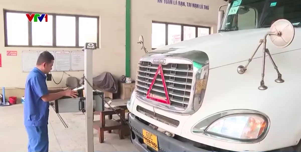 Mức phí kiểm định không còn phù hợp, các trung tâm đăng kiểm gặp khó - Ảnh 2.