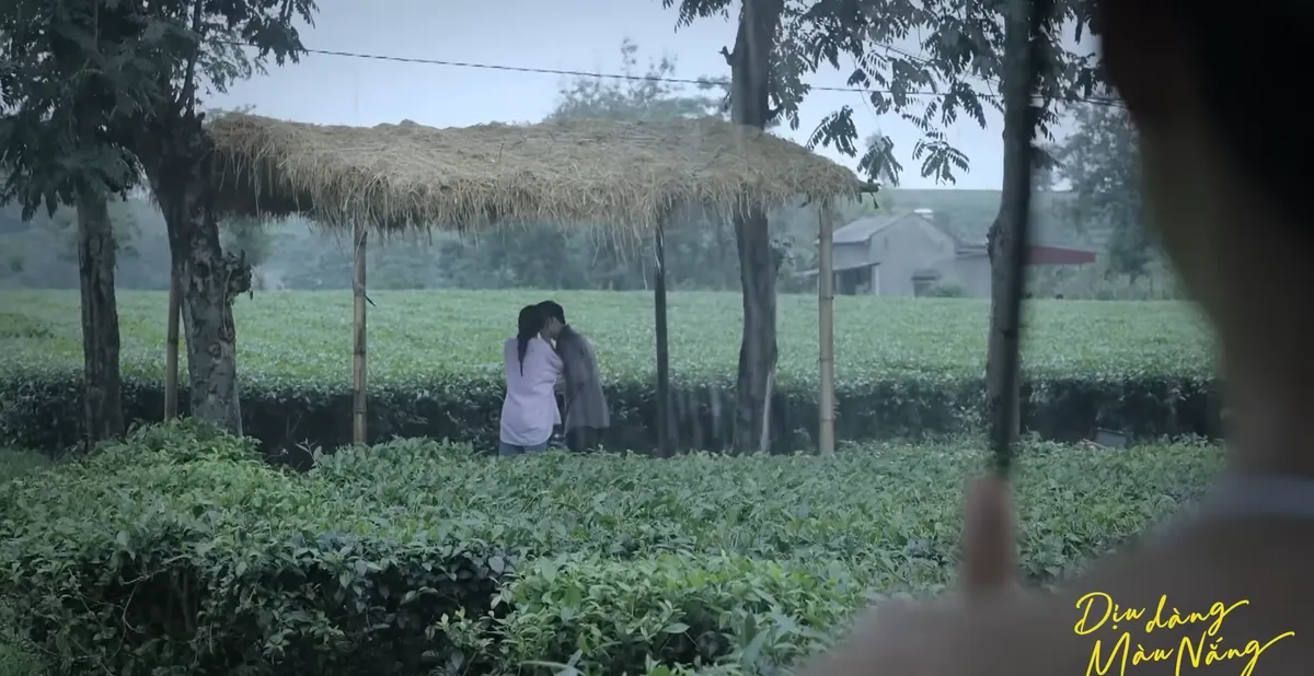 Dịu dàng màu nắng - Tập 30: Nghĩa bàng hoàng vì thấy Xuân - Phong thân mật - Ảnh 6.