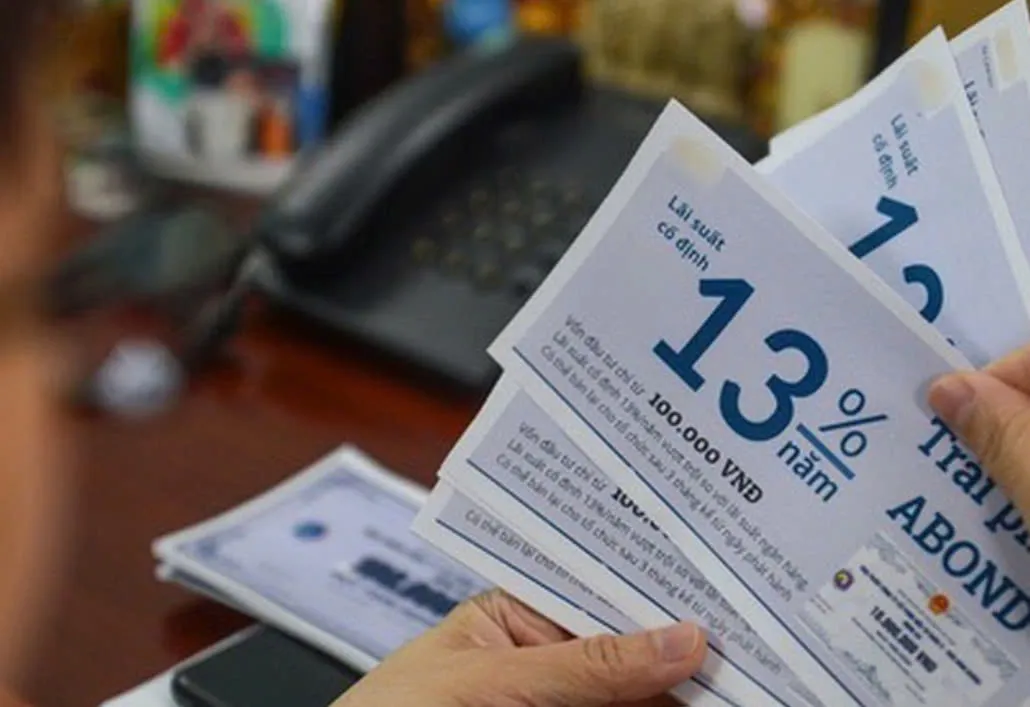 Bất động sản TP Hồ Chí Minh nửa đầu 2025: Phục hồi nhưng còn nhiều "nút thắt"- Ảnh 2.
