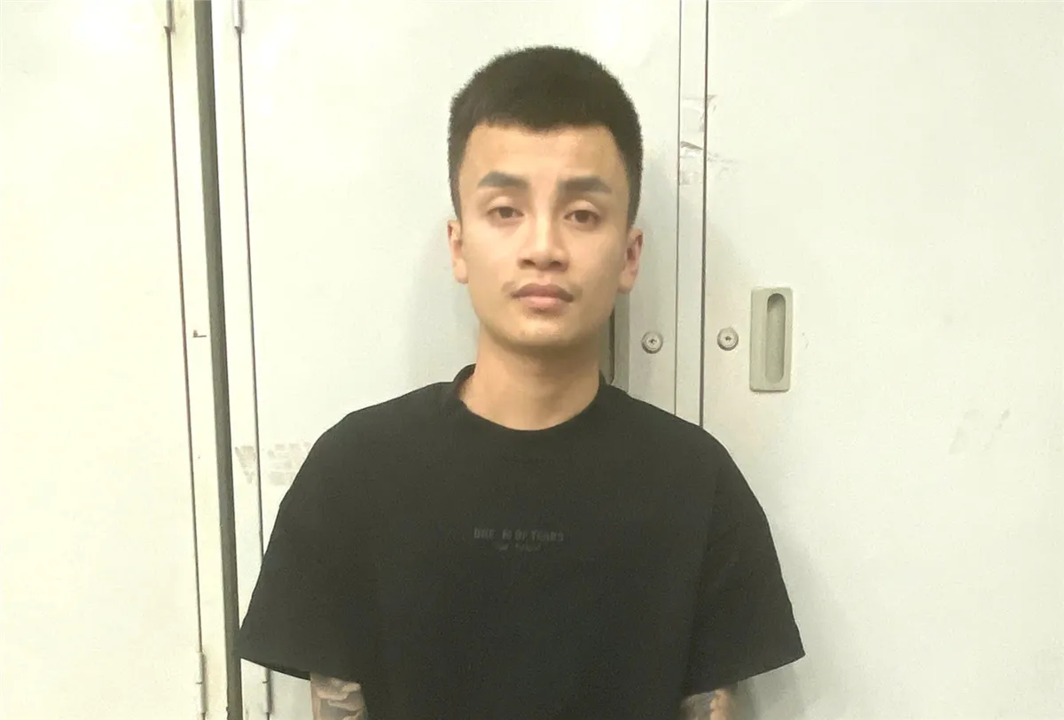 Khởi tố, bắt tạm giam 8 đối tượng trong đường dây buôn bán “bóng cười” - Ảnh 2.