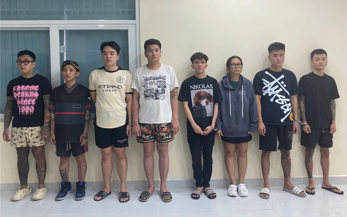 Các bị can bị khởi tố, bắt tạm giam.