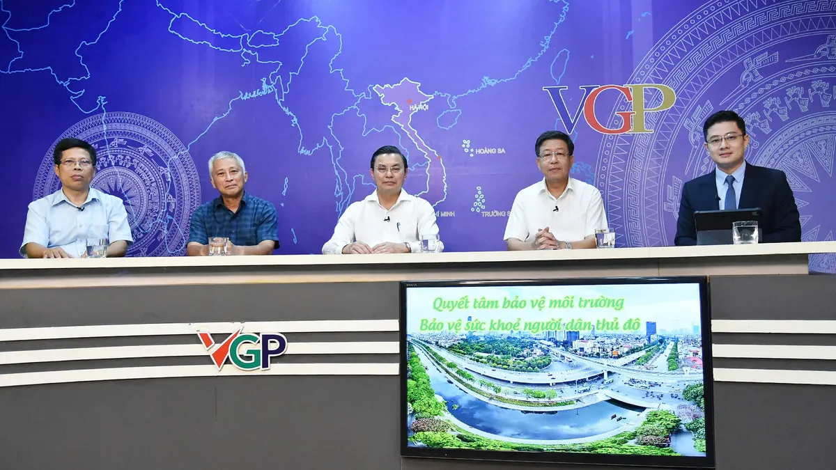 Hà Nội sẽ ưu tiên hỗ trợ người dân chuyển đổi phương tiện trong khu vực Vành đai 1 - Ảnh 1.