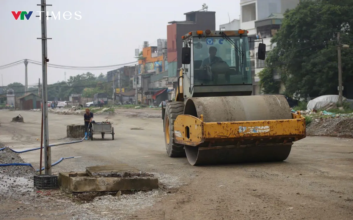 Trên công trường, không khí thi công đã sôi động trở lại. Ảnh: Nguyễn Quân (VTV Times). Trên công trường, không khí thi công đã sôi động trở lại. Ảnh: Nguyễn Quân (VTV Times).