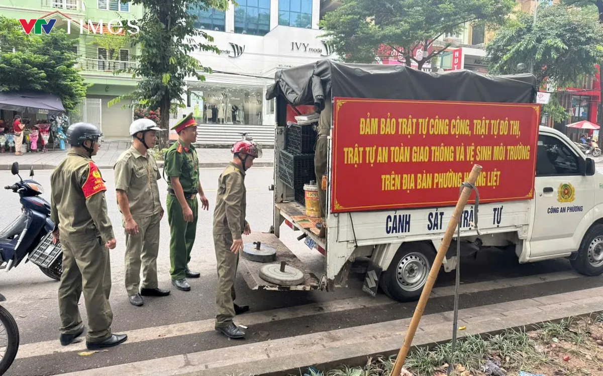 Phường Hoàng Liệt triển khai các kế hoạch siết quản lý xây dựng, bãi xe và PCCC, hướng tới môi trường sống an toàn, trật tự. Phường Hoàng Liệt triển khai các kế hoạch siết quản lý xây dựng, bãi xe và PCCC, hướng tới môi trường sống an toàn, trật tự.