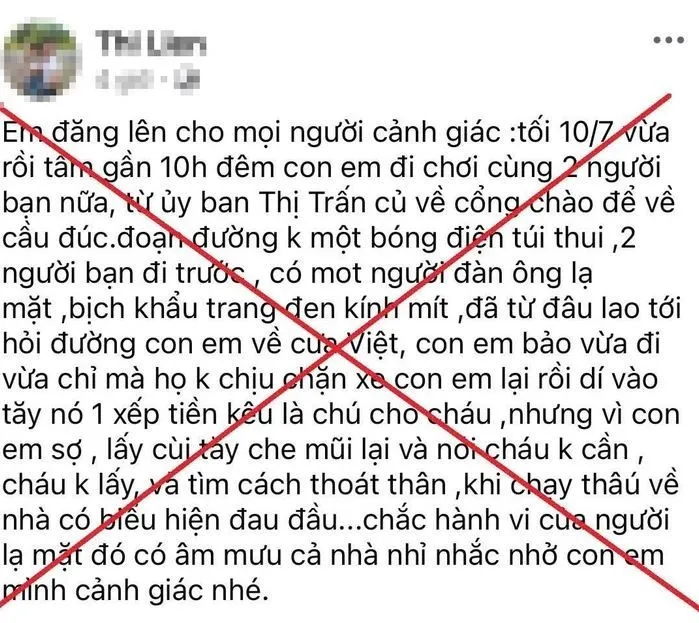 Đăng tin “con bị người đàn ông chặn xe hỏi đường, dí xấp tiền”, một phụ nữ bị mời làm việc - Ảnh 1.