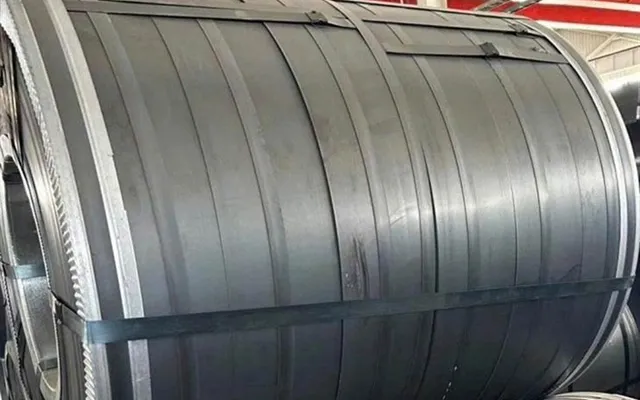 Chỉ riêng tháng 6/2025, sản lượng nhập khẩu thép khổ rộng cán nóng lên tới 215.000 tấn, tăng 26 lần so với cùng kỳ 2024 Chỉ riêng tháng 6/2025, sản lượng nhập khẩu thép khổ rộng cán nóng lên tới 215.000 tấn, tăng 26 lần so với cùng kỳ 2024
