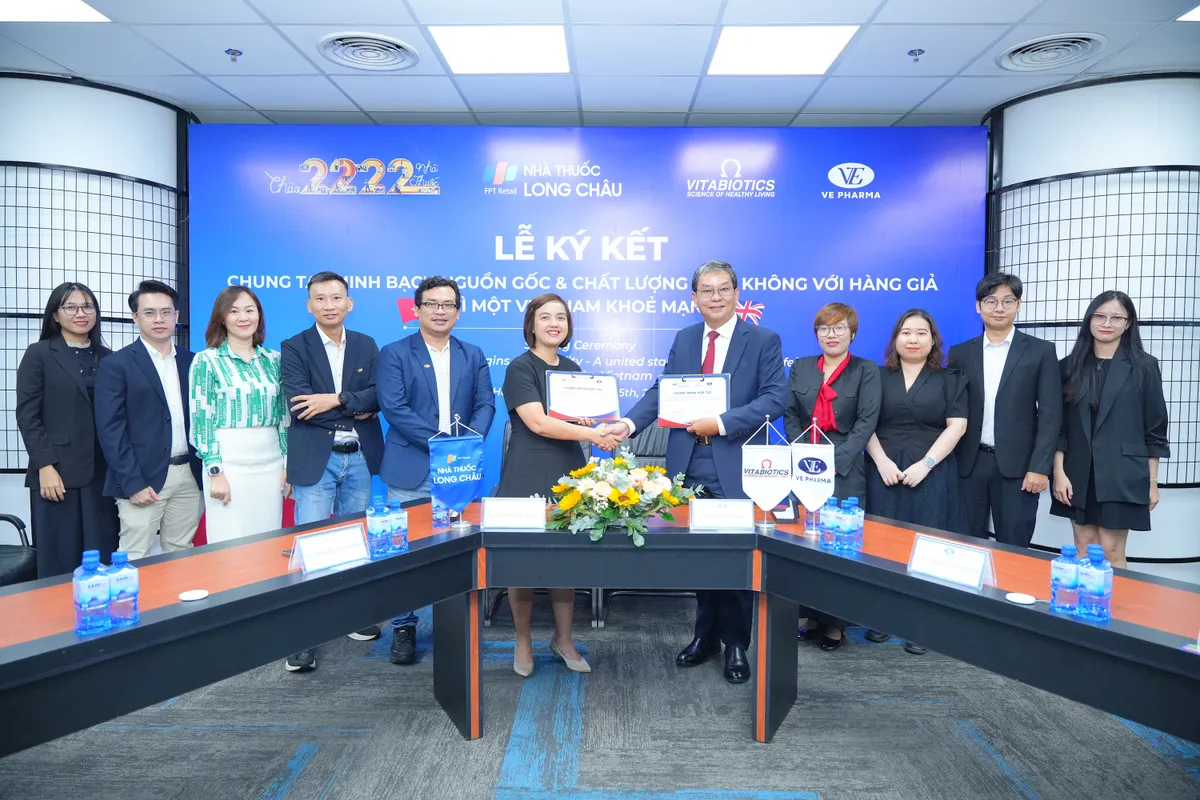 Long Châu bắt tay các nhãn hàng lớn xây dựng ‘liên minh minh bạch’, vì một Việt Nam khỏe mạnh  - Ảnh 2.