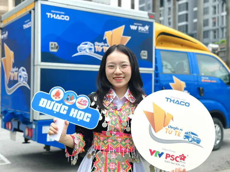 Chuyến xe tử tế tháng 7: Chắp cánh giấc mơ “Được học” đến các sinh viên dân tộc thiểu số - Ảnh 1.