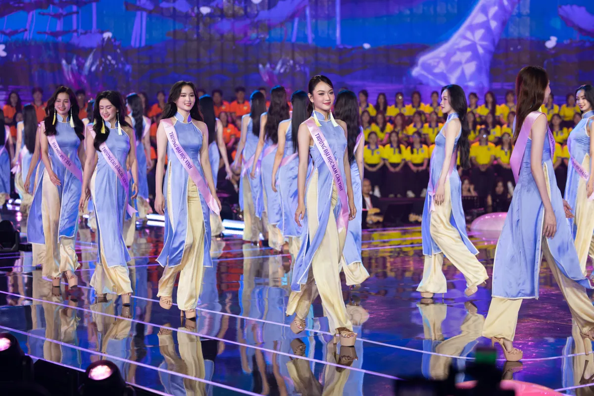 Đức Phúc, Bùi Công Nam song ca cùng sinh viên trong dự án đặc biệt- Ảnh 7.