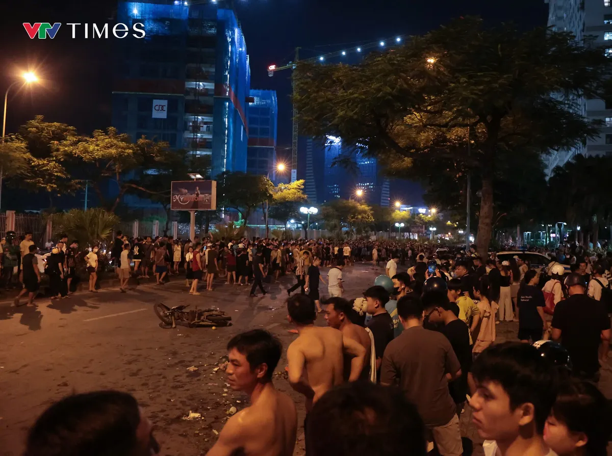 Vụ tai nạn kinh hoàng ở Hà Nội: Khởi tố vụ án, khởi tố bị can - Ảnh 1.