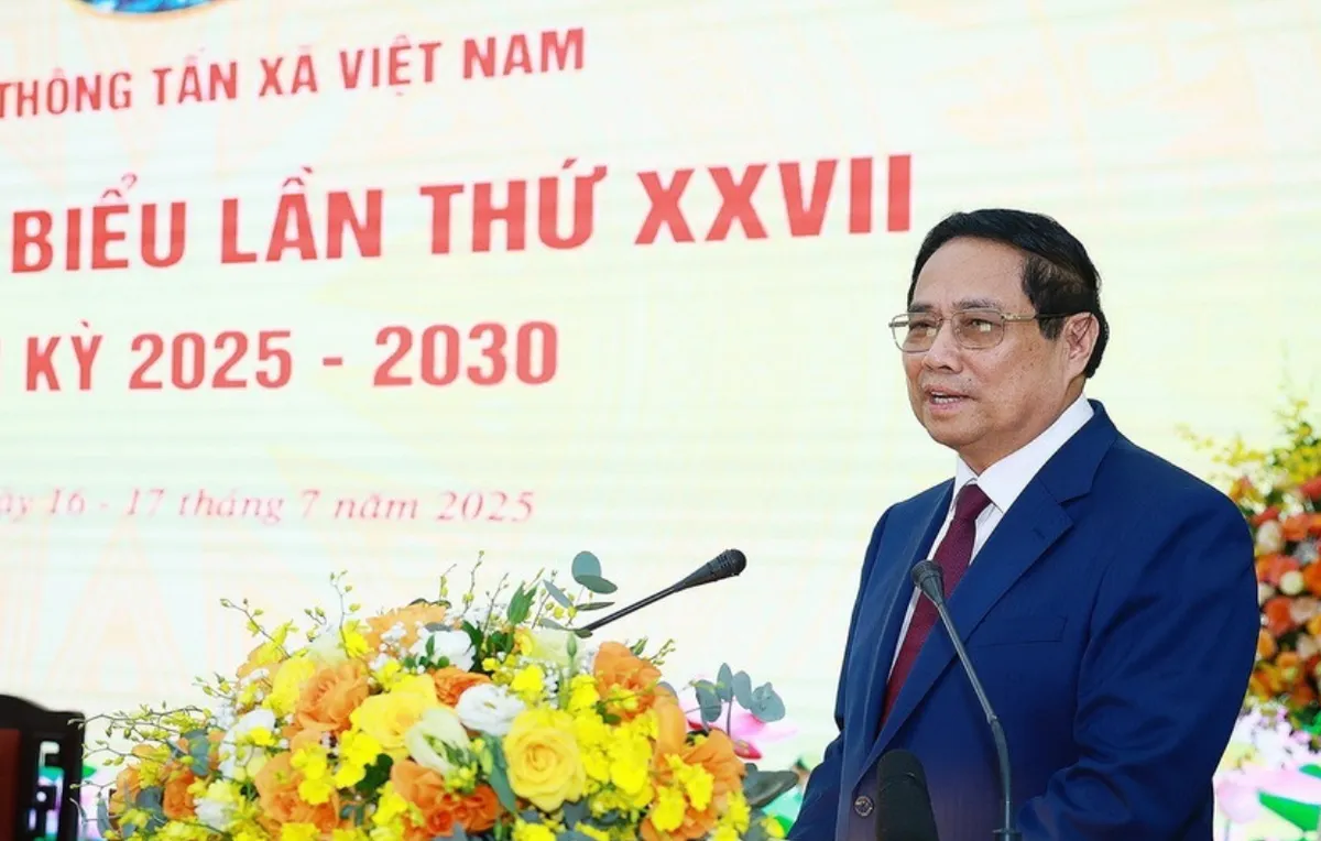 Tiên phong, gương mẫu, đi đầu trên mặt trận tư tưởng - Ảnh 2.
