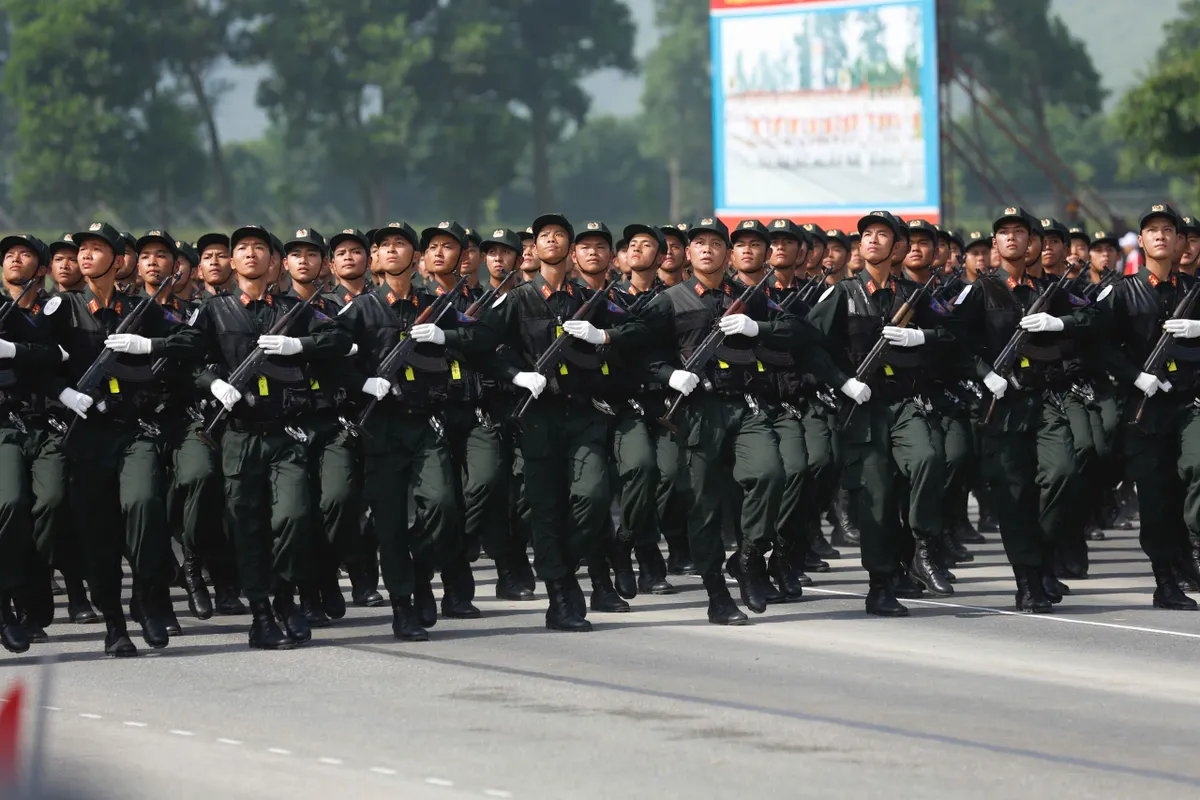 Lực lượng Quân đội - Công an tổng hợp luyện diễu binh cho nhiệm vụ A80- Ảnh 10. Lực lượng Quân đội - Công an tổng hợp luyện diễu binh cho nhiệm vụ A80- Ảnh 10.