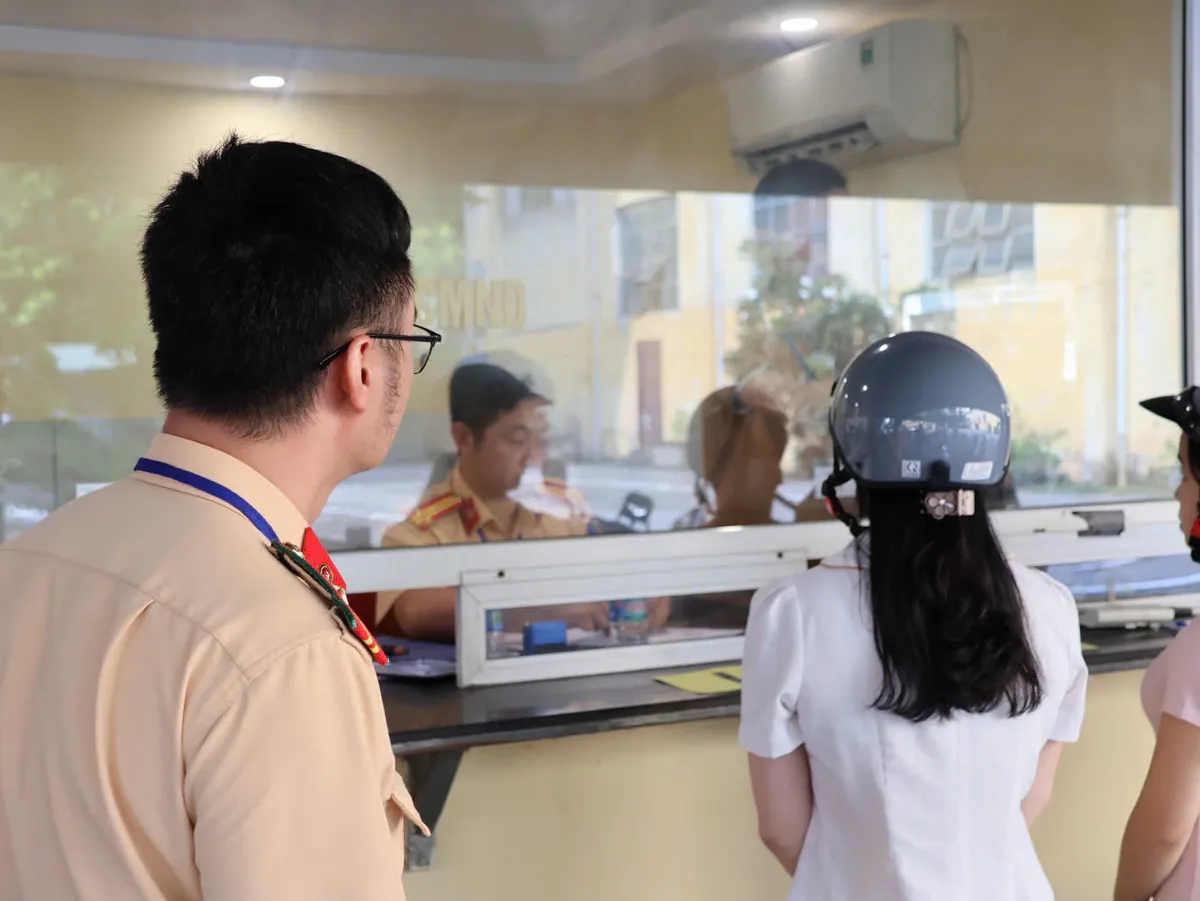 Hà Nội: Triển khai cao điểm sát hạch cấp giấy phép lái xe cơ giới đường bộ - Ảnh 1.