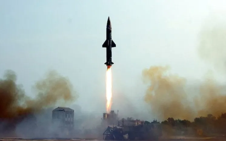 Ấn Độ đã thử nghiệm thành công tên lửa Prithvi-II và Agni-I. (Ảnh: India Today) Ấn Độ đã thử nghiệm thành công tên lửa Prithvi-II và Agni-I. (Ảnh: India Today)