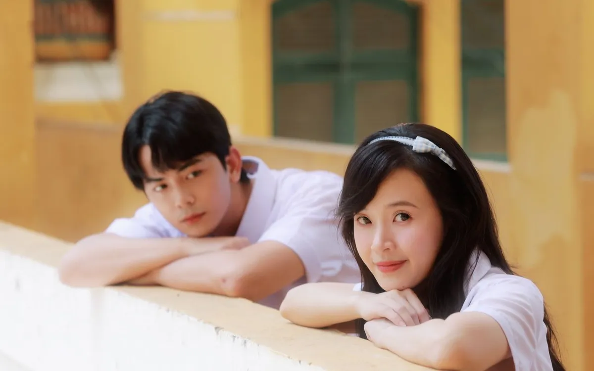 Midu và bạn diễn kém 12 tuổi trong phim 1314 - Đợi em ở ngày cũ Midu và bạn diễn kém 12 tuổi trong phim 1314 - Đợi em ở ngày cũ