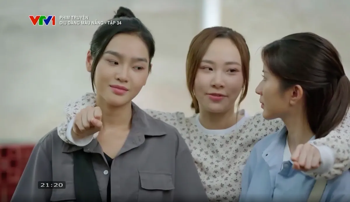 Dịu dàng màu nắng - Tập 34: Thảo suýt bị xâm hại, Thành bị đuổi khỏi công - Ảnh 2.