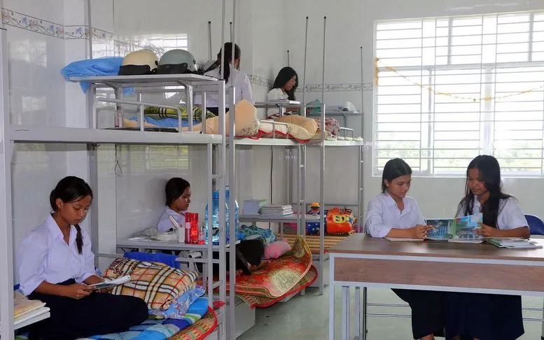 Khu nội trú của học sinh trường Phổ thông dân tộc nội trú trên địa bàn tỉnh Sóc Trăng cũ. (Ảnh: TTXVN)