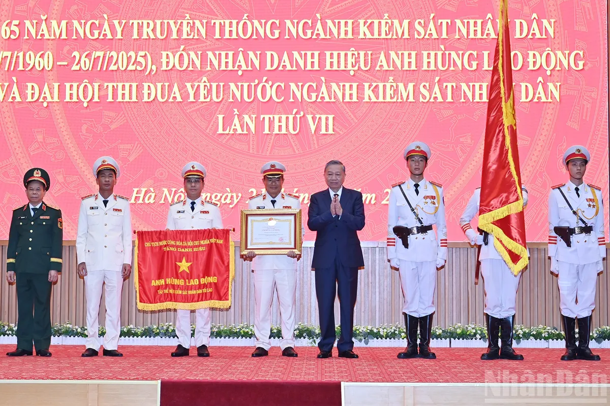 Tổng Bí thư Tô Lâm: Ngành Kiểm sát nhân dân góp phần kiến tạo xã hội kỷ cương, công bằng, dân chủ, văn minh - Ảnh 1.