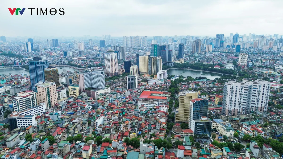 Hà Nội tăng cường kiểm tra công trình nhà ở, công sở chủ động ứng phó với mưa bão - Ảnh 1.