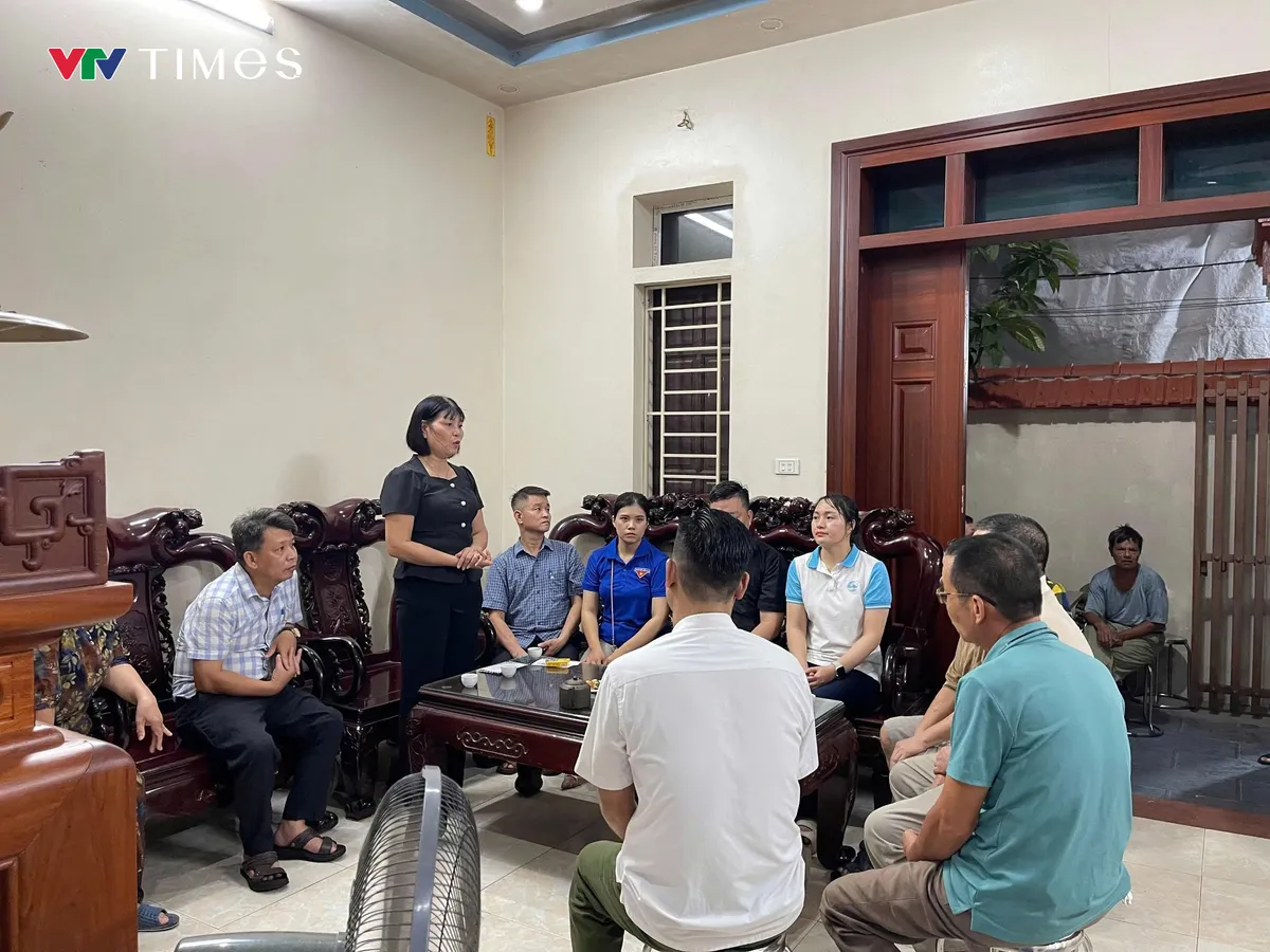 Vụ lật tàu ở vịnh Hạ Long: Tang thương bao trùm làng quê nhỏ - Ảnh 2.