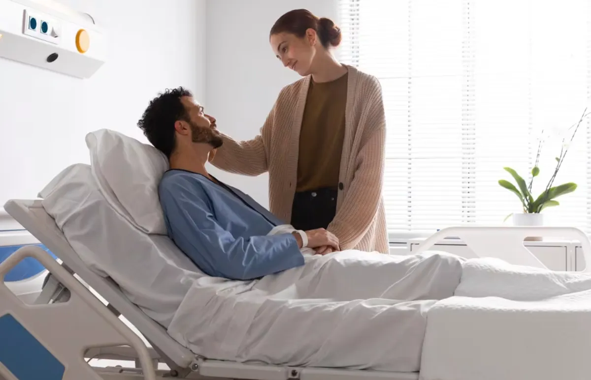 Đi thăm người bệnh, cần lưu ý gì? - Ảnh 3.