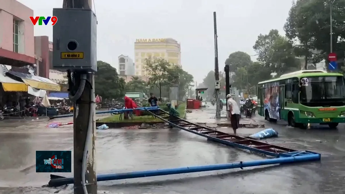 tc24h-2107-1 thiệt hại do bão.jpg