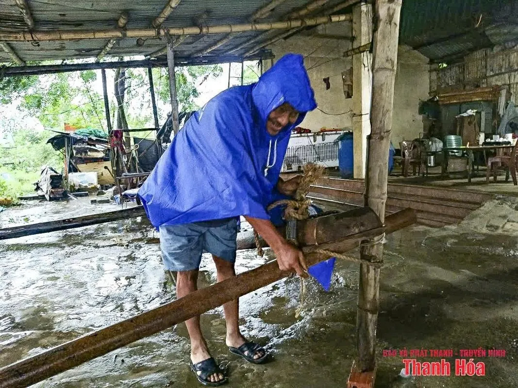 Mưa lớn bao trùm toàn tỉnh Thanh Hóa - Ảnh 3.