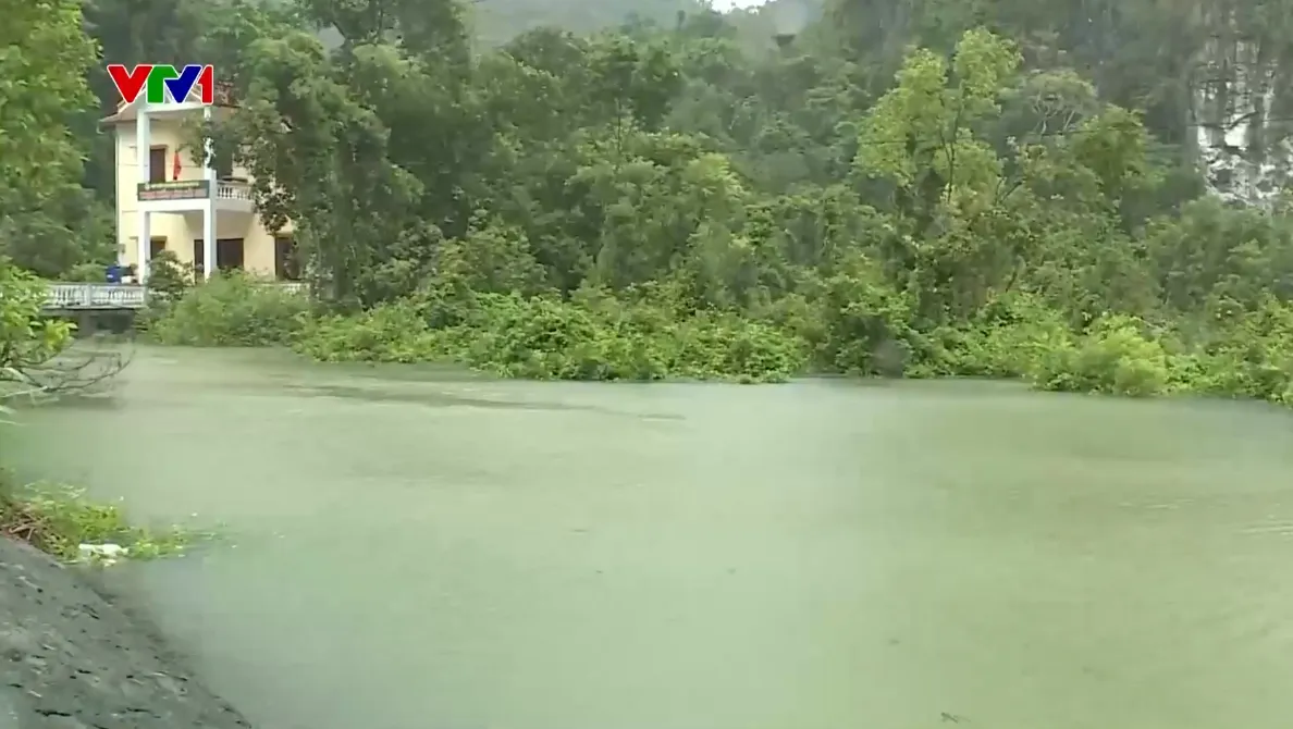 Vùng trũng trên đặc khu Cát Hải nguy cơ ngập lụt do mưa kéo dài - Ảnh 1.